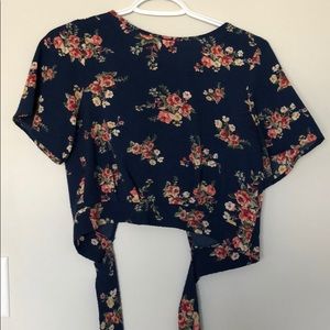 Floral top